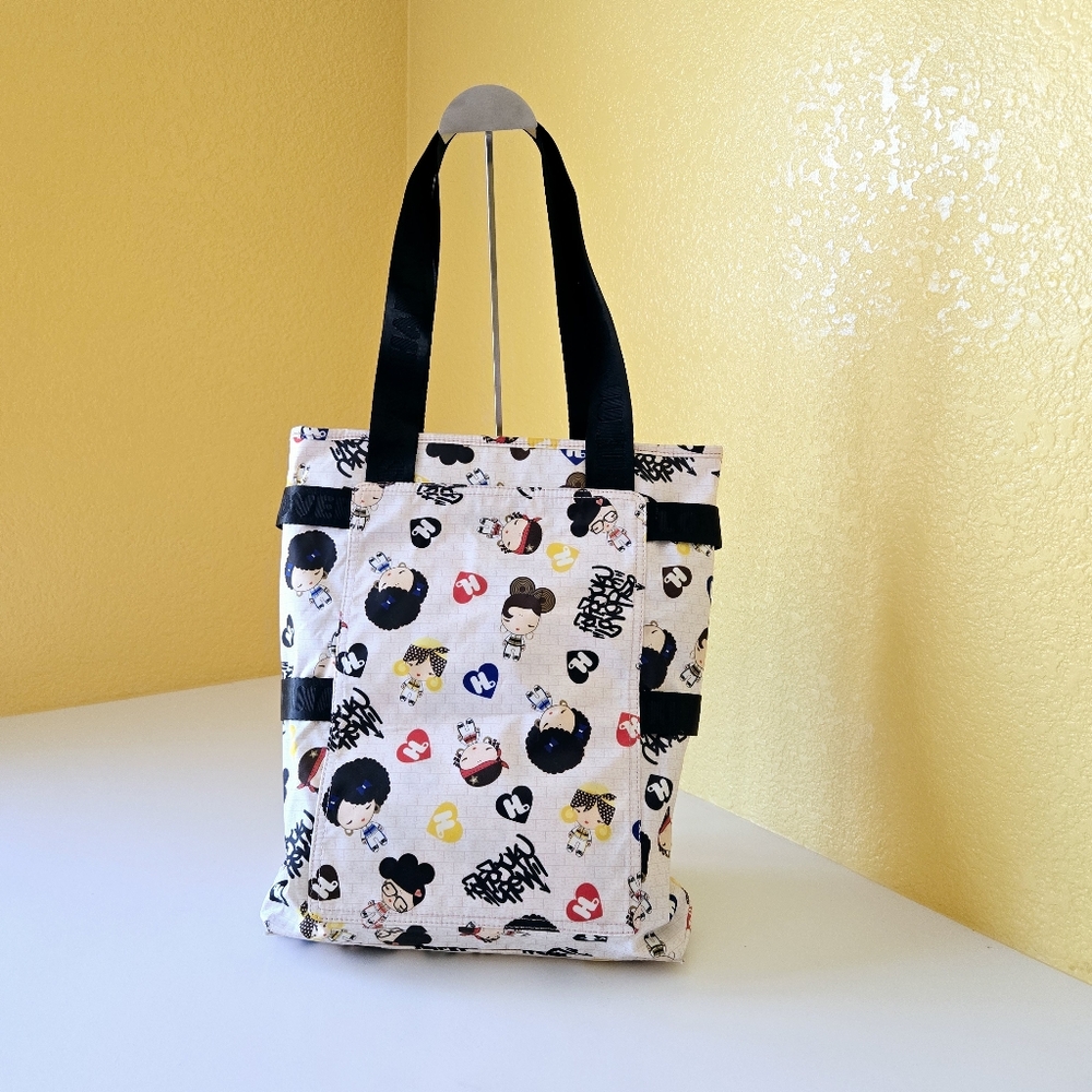 Harajuku Lovers Cute Character Shoulder Tote Bag w Charm Rare Gwen Stefani - Picture 3 of 16